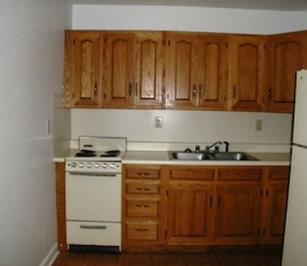 2nd image of 8715 Bayberry Pl APT 4