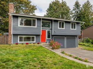 525 222nd St SW, Bothell, WA 98021