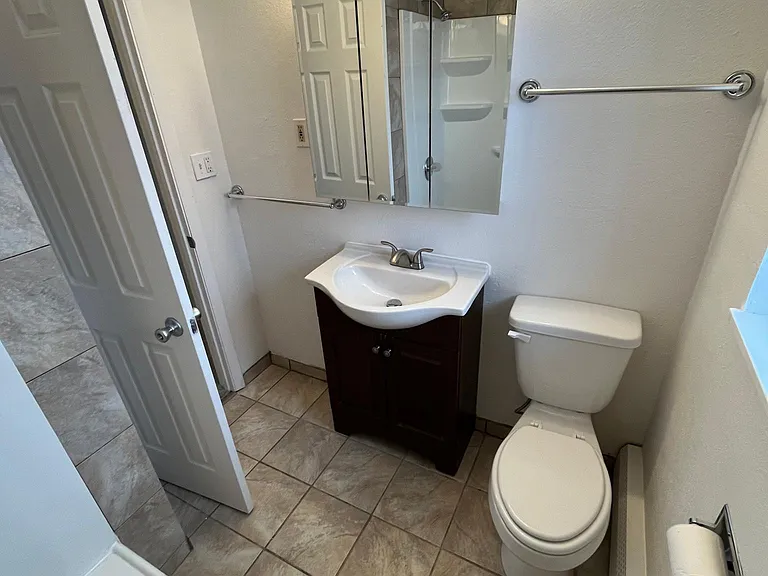 3520 Sheridan Ave — Photo 28