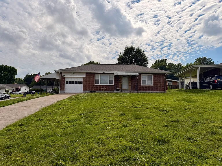 11 Rose Ct — Photo 47