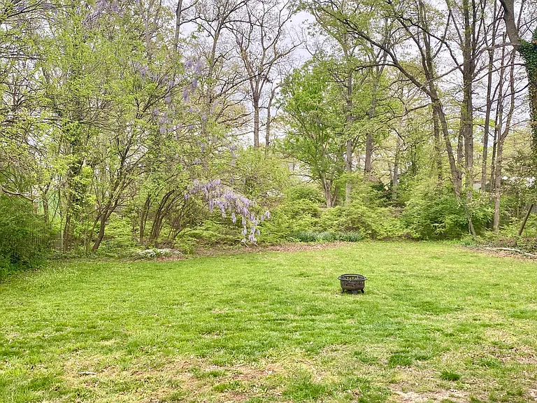 7131 Constantine Ave — Photo 22