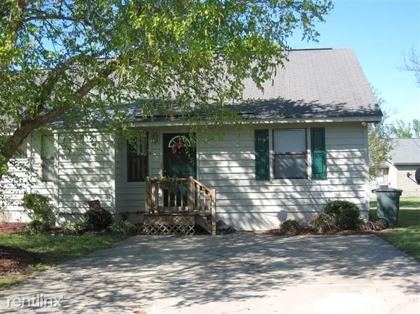 222-A Wyndham Cir, Greenville, NC 27858