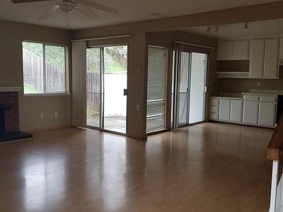 2nd image of 2705 S Whitney Blvd