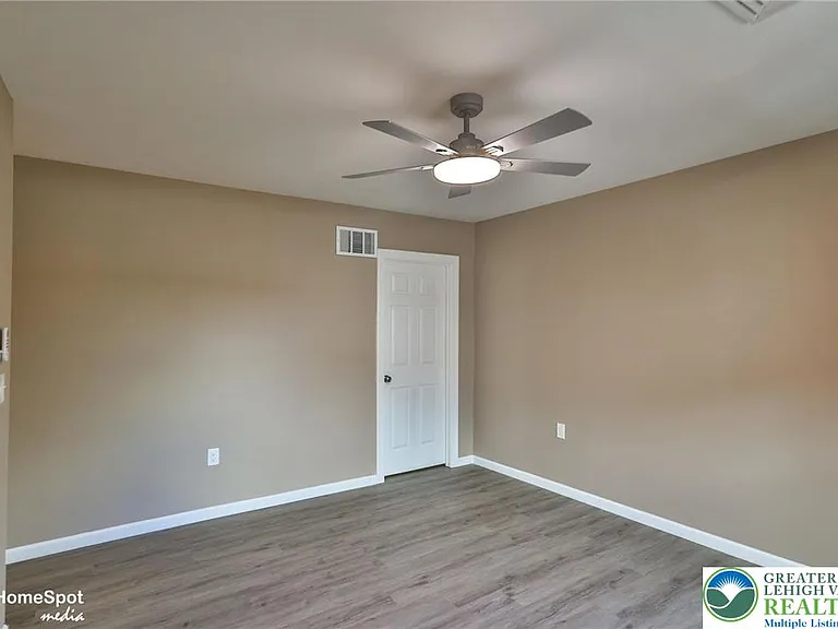 1210 W Turner St #1 — Photo 21