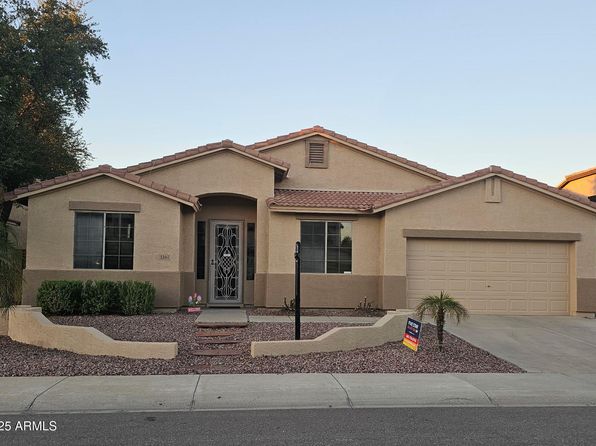 1162 E Springfield Pl