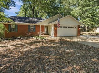 2927 Green Leaf Dr, Union City, TN 38261