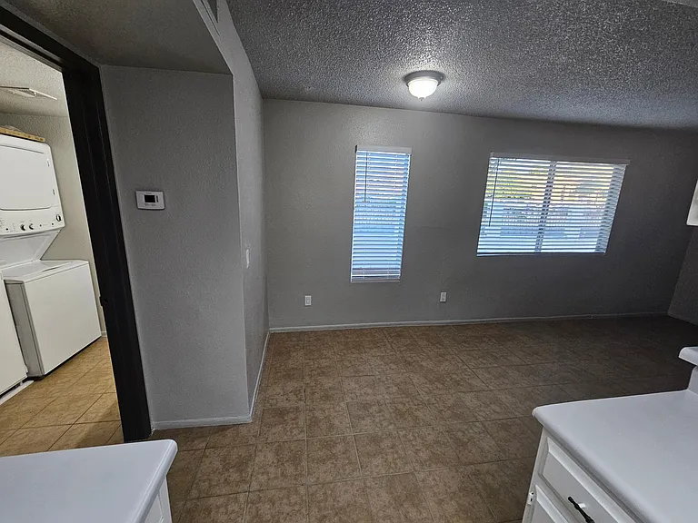 3046 E Marconi Ave #103 — Photo 42