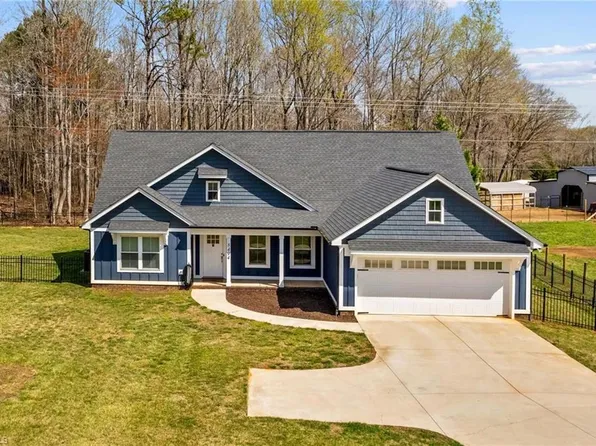 8494 Bringle Ferry Rd, Salisbury, NC 28146