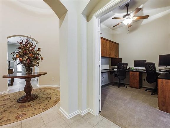 4th image of 434 Royal Oak Dr