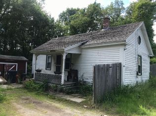 626 Franklin St, Belchertown, MA 01007