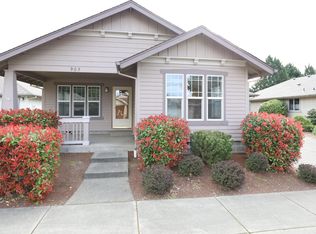 903 Schaefers Ln, Grants Pass, OR