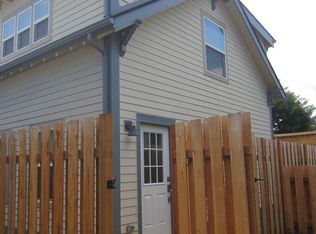 4904 NE 17th Ave #B, Portland, OR 97211