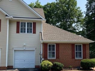 1300 Lake Rest Cir, Midlothian, VA 23114