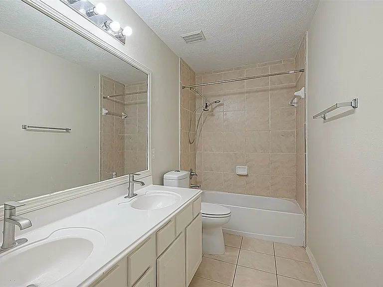 12819 Cedar Cliff Ln — Photo 20