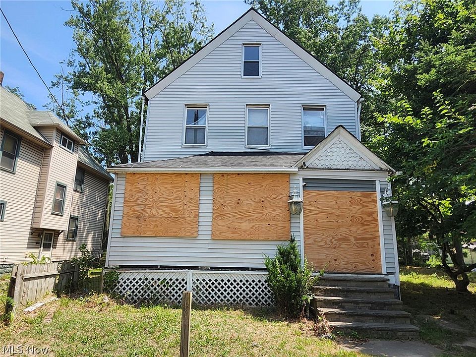 1st image of 2999 E 61st St