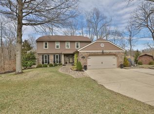 3437 Rivendell Dr, Amelia, OH 45102