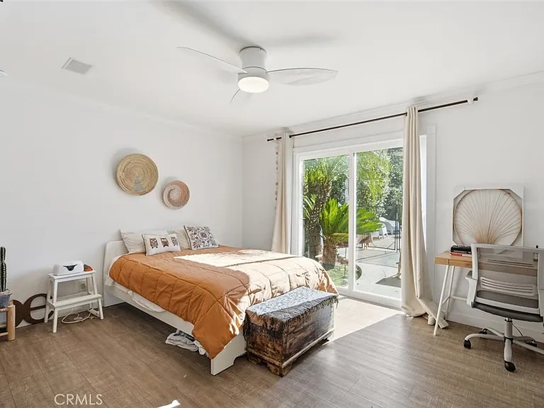 6443 Gross Ave — Photo 13