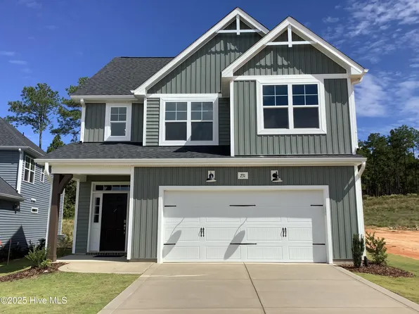 231 Rough Ridge Trail #17, Aberdeen, NC 28315