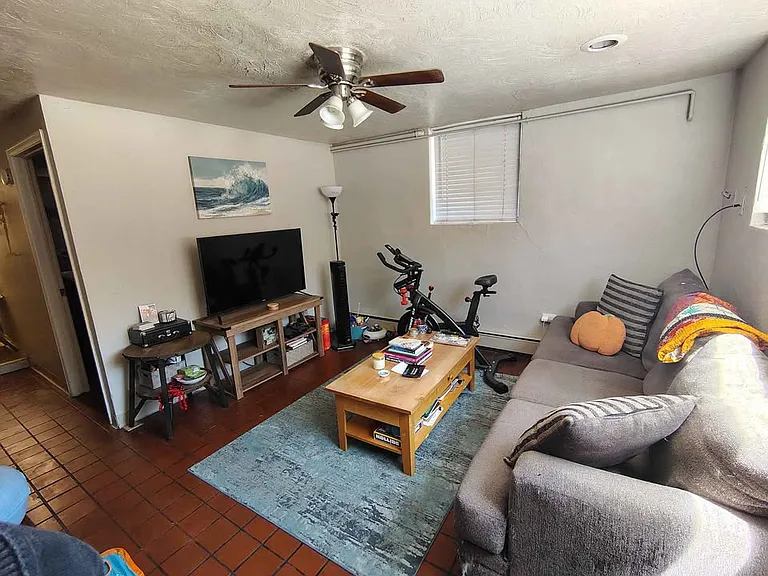 Francesca Apartments — Photo 30