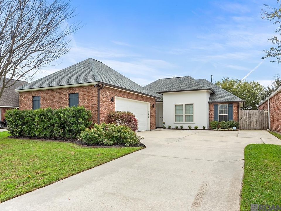 1st image of 10644 Springtree Ave