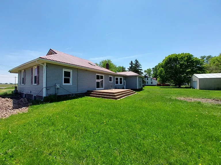 240 Ovid St — Photo 15