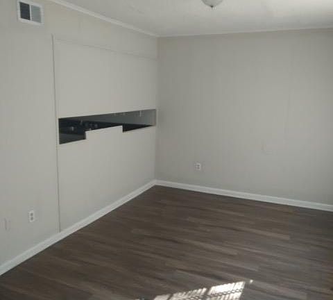 3rd image of 5597 Apple Blossom Dr