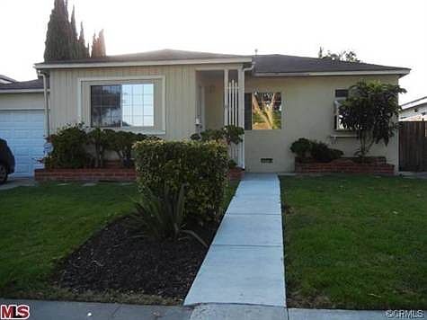 1st image of 17020 Elgar Ave