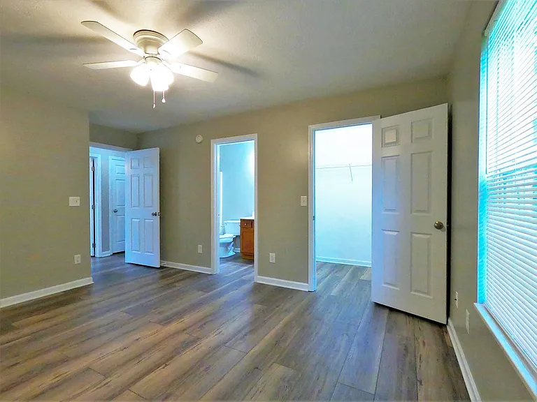 1625 Maple View Way — Photo 8