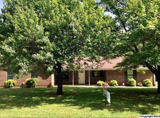 199 Shiloh Rd, Hazel Green, AL 35750