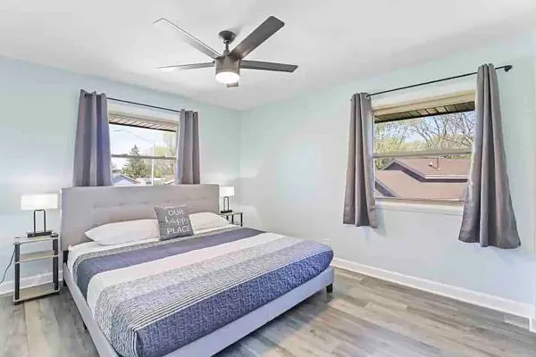 1146 Tiverton Ct — Photo 14