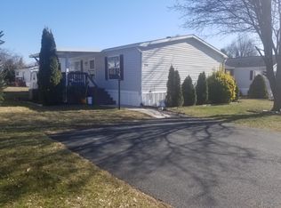 104 Oriole Ct, Lancaster, PA 17603