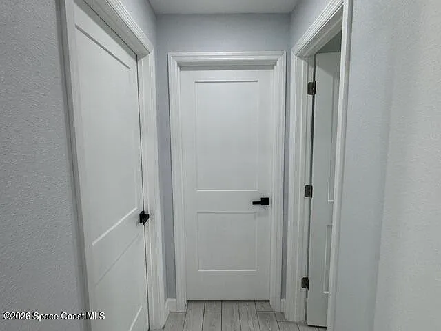 2137 Canterbury Ln — Photo 27
