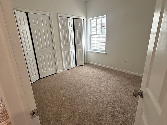 4th image of 56-58 Ridgewood Ave #3