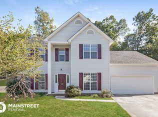 202 Forest Pond Rd, Kannapolis, NC 28083