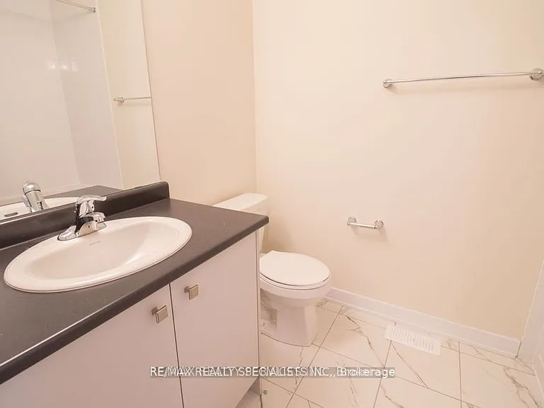 22 Keelson St — Photo 15