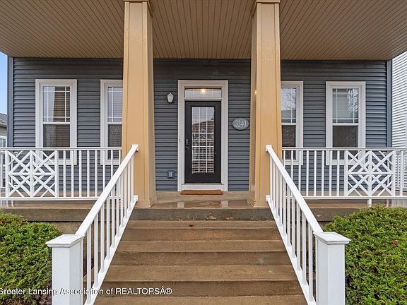 5th image of 3240 Wharton St