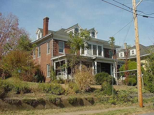 1st image of 1335 Clarke Ave SW