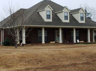 178 Lakes Dr S, Oxford, MS 38655