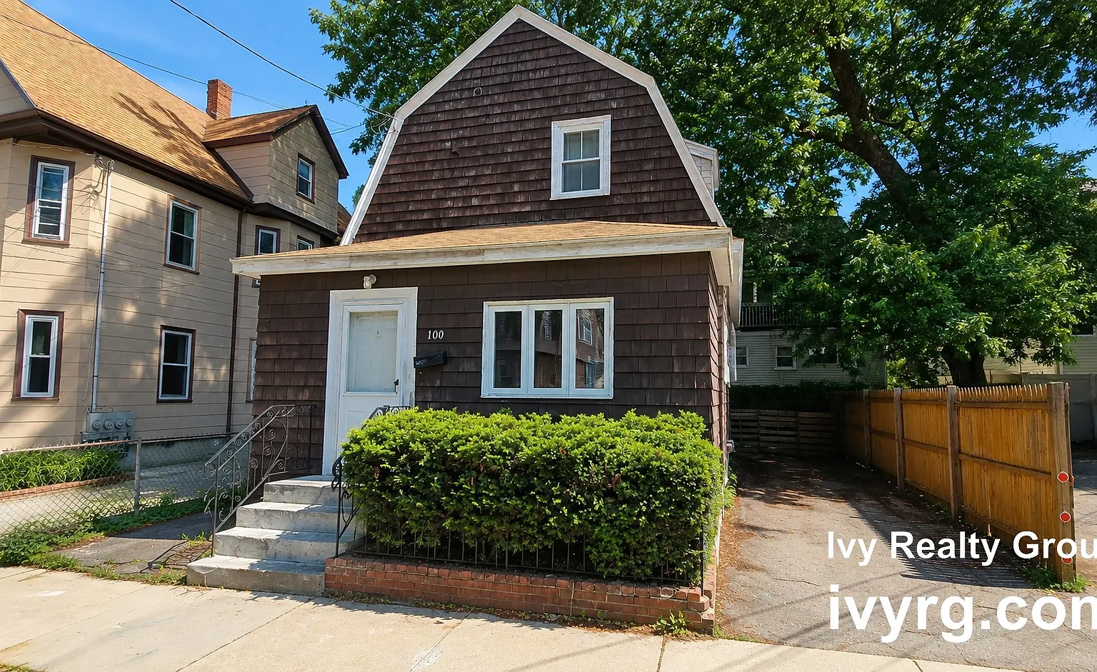 3 bed, 1.5 bath, 1181 sqft, $3,600 — Photo 1
