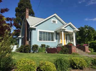 2135 41st Ave SW, Seattle, WA 98116