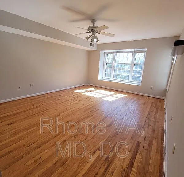 3749 Kanawha St NW — Photo 40