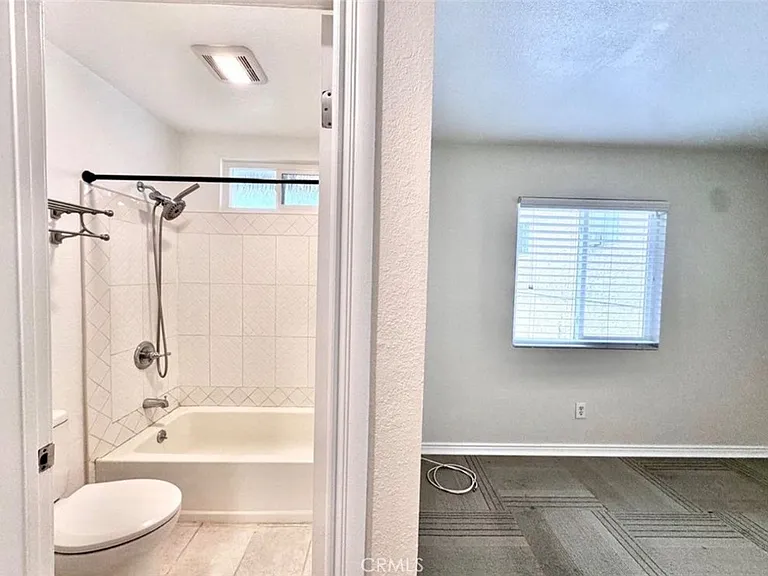 13512 Penn St — Photo 12