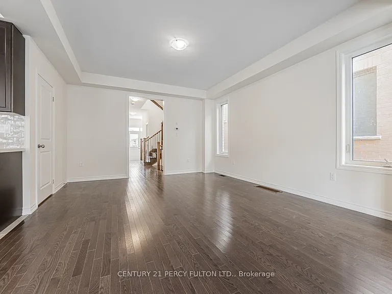 1263 Plymouth Dr — Photo 6