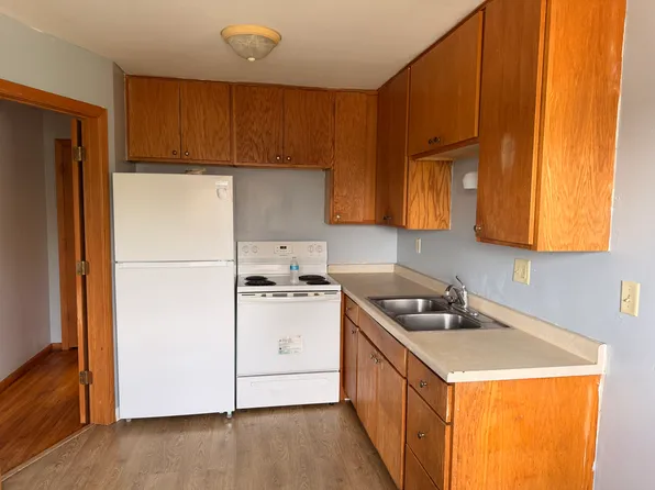 165 Wheelock Pkwy W APT 102, Saint Paul, MN 55117