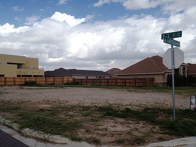 2nd image of 1301 La Cantera Ave