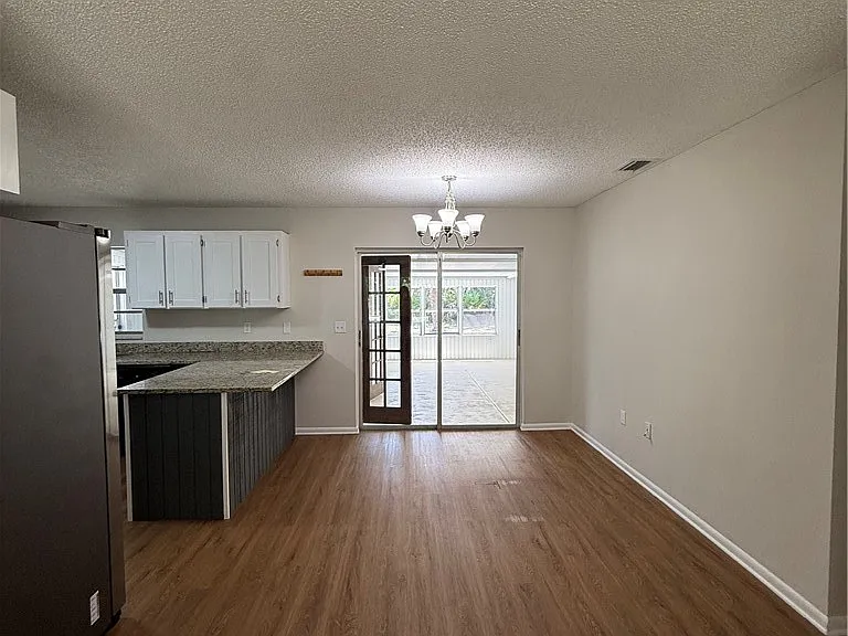 6304 Expedition Ave — Photo 6