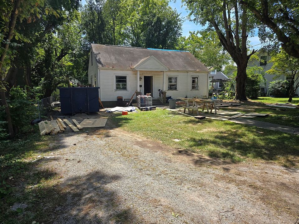 1st image of 309 Crestview Dr