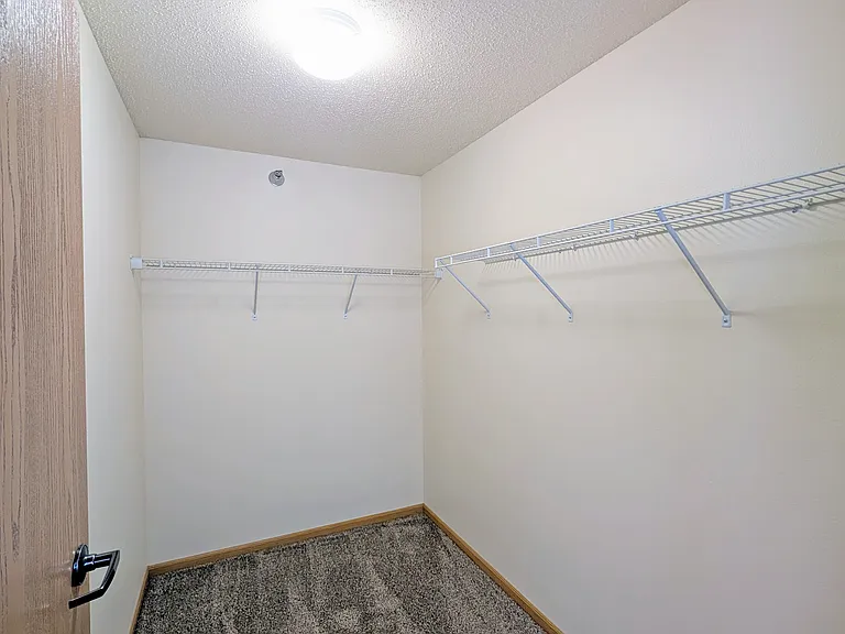 Amber Ridge Apartments — Photo 19