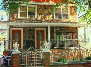 8775 115th St, Richmond Hill, NY 11418