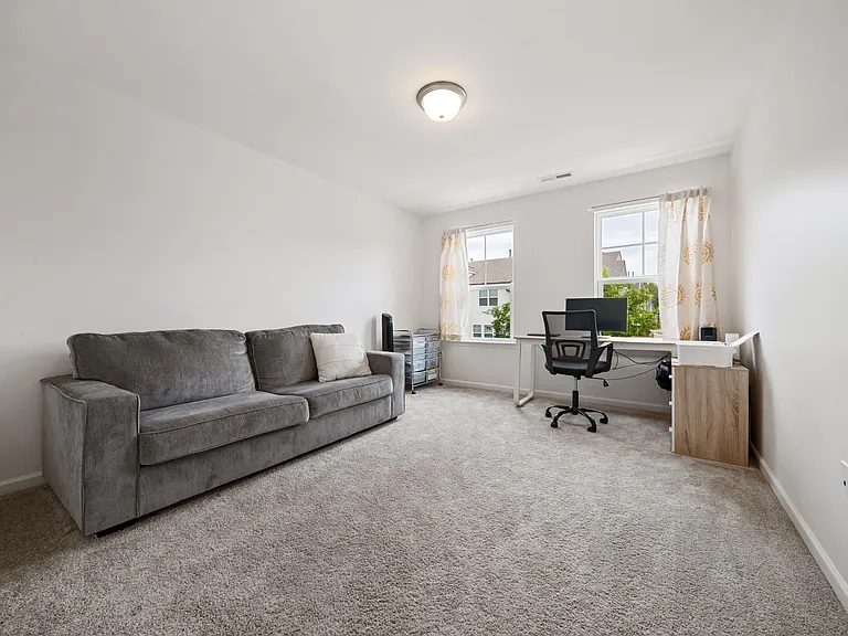 301 Ribbon Rail St — Photo 25